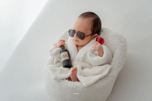 黔西南宝宝嘴唇上翘